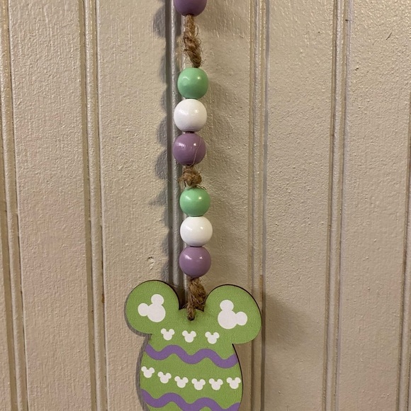Easter rustic farmhouse ornament. Wood beads - Picture 2 of 11